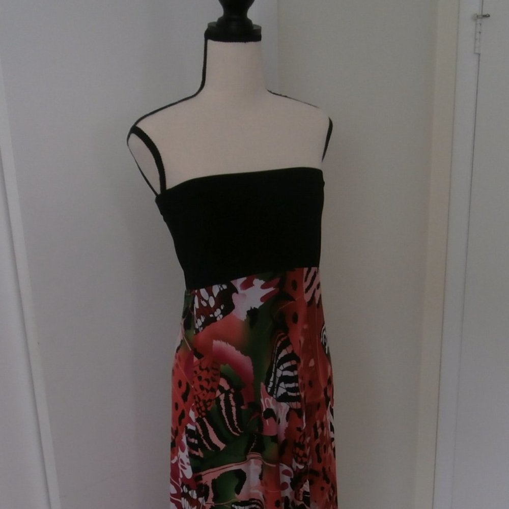 Black and multi-color tube type dress/skirt